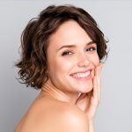 womens-short-wavy-layered-bob-cut-brown-hair