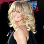goldie-hawn-california-blonde-and-butter-blonde-wavy-hairstyle
