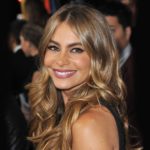 sofia-vergara-long-wavy-golden-blonde-hair