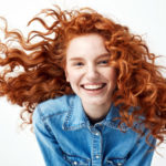 women's long curly red hair