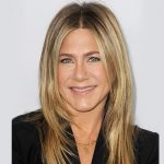 jennifer-aniston-face-framing-layers-blonde-hair