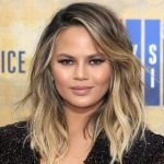 chrissy-teigen-long-layers-hair-shag-style