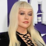 christina-aguilera-long-blonde-hair-and-short-bangs-hairstyle